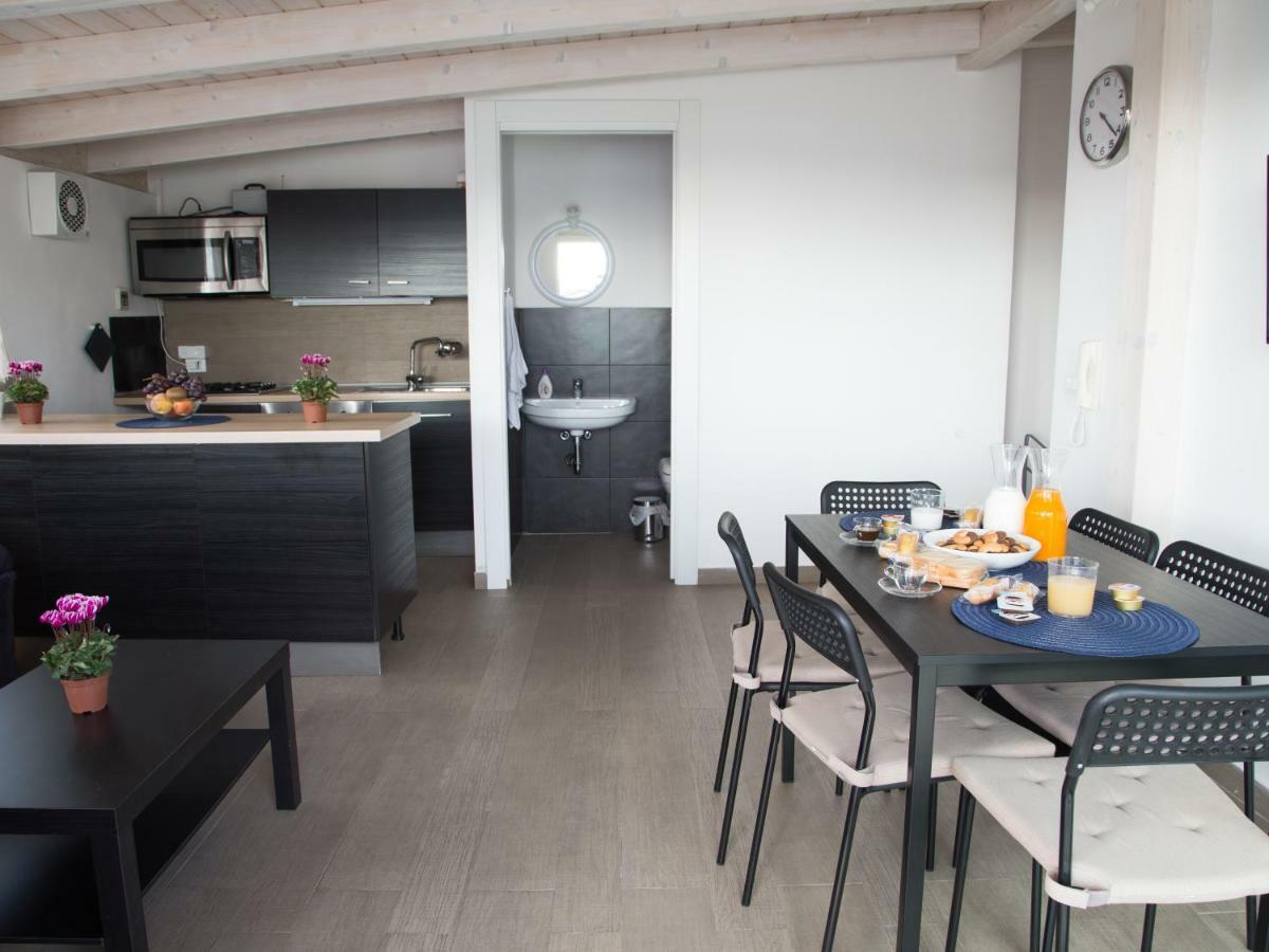 Le Amiche 2 Apartment Marina di Ragusa Luaran gambar